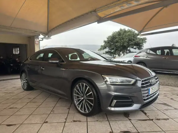 Audi A5 Sportback 2019 - 30750 EUR, 98486 km - AUTO.MOTO.pt - 98486km - foto 11 de 35