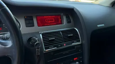 Audi Q7 2008 - 15900 EUR, 212000 km - 212000km - foto 9 de 12