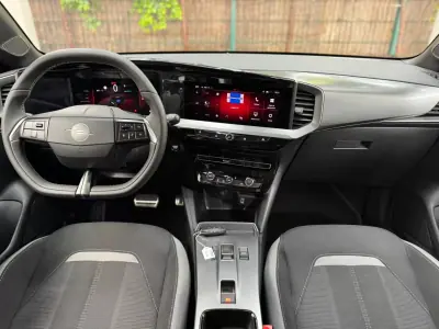 Opel Mokka-e 2025 - 25000 EUR, 9725 km - AUTO.MOTO.pt - 9725km - foto 10 de 21