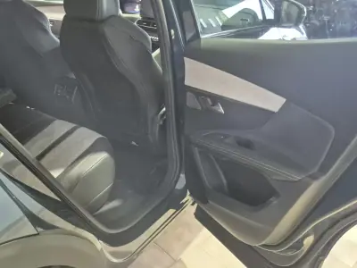 Peugeot 3008 2021 - 25000 EUR, 75000 km - AUTO.MOTO.pt - 75000km - foto 38 de 44