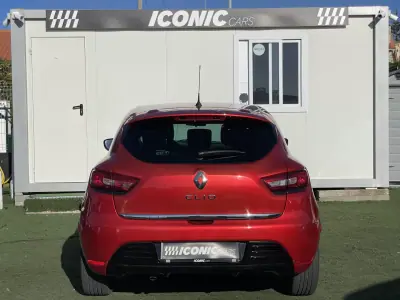 Renault Clio 2019 - 11990 EUR, 89900 km - AUTO.MOTO.pt - 89900km - foto 4 de 27