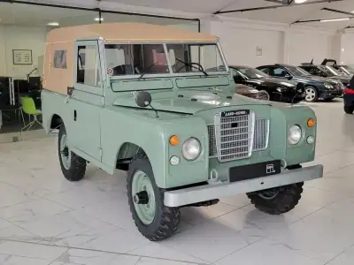 Land Rover Serie III 1973 - 35000 EUR, 87484 km - AUTO.MOTO.pt - 87484km - foto 2 de 47