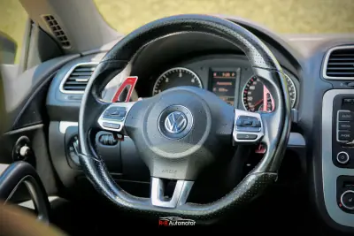 Volkswagen Scirocco 2010 - 12990 EUR, 255000 km - AUTO.MOTO.pt - 255000km - foto 21 de 36