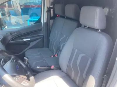 Ford Transit 2018 - 10500 EUR, 175000 km - AUTO.MOTO.pt - 175000km - foto 10 de 12