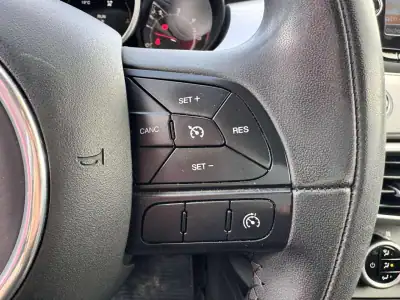 Fiat 500X 2016 - 10990 EUR, 159900 km - AUTO.MOTO.pt - 159900km - foto 9 de 18