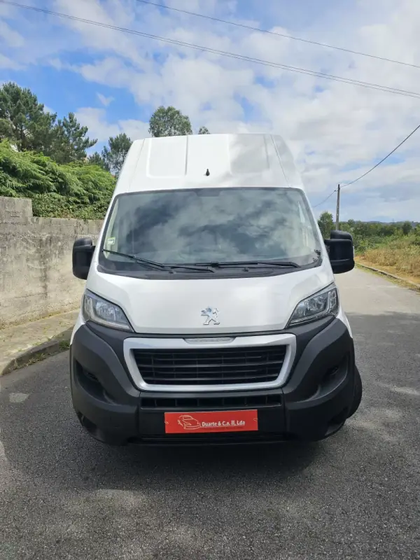 Peugeot BOXER 2.0 BlueHDi 435 L4H2 Premium 2020 - 20350 EUR, 126369 km - AUTO.MOTO.pt - 126369km - foto 23 de 40