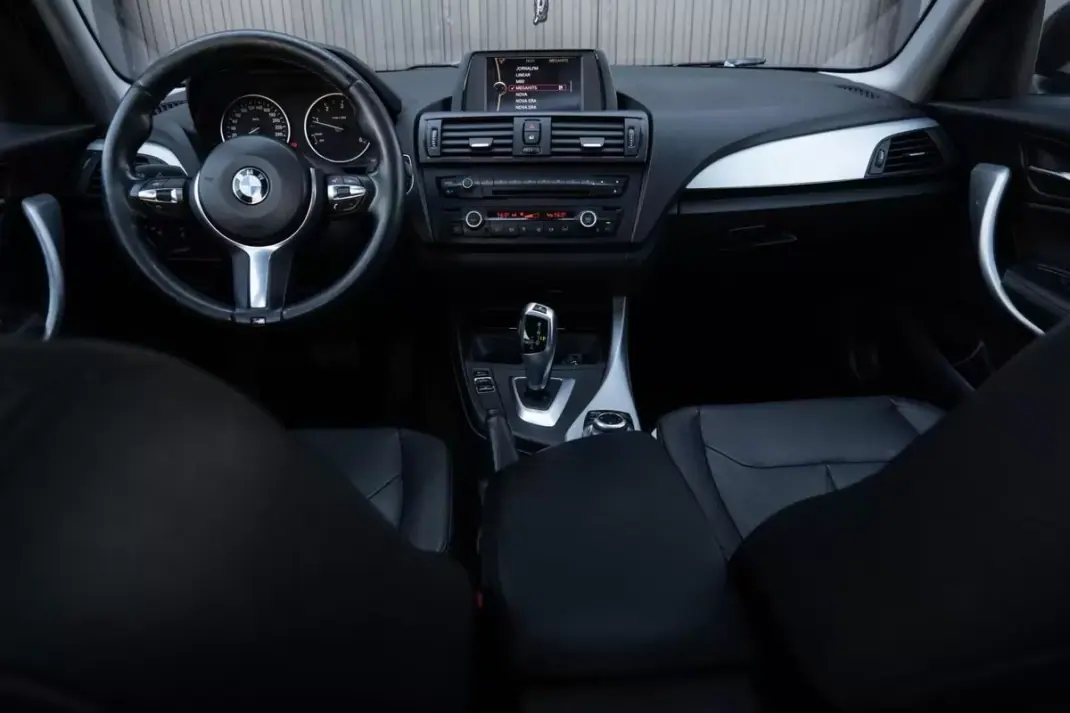 BMW 118 2012 - 15999 EUR, 190404 km - AUTO.MOTO.pt - 190404km - foto 11 de 21