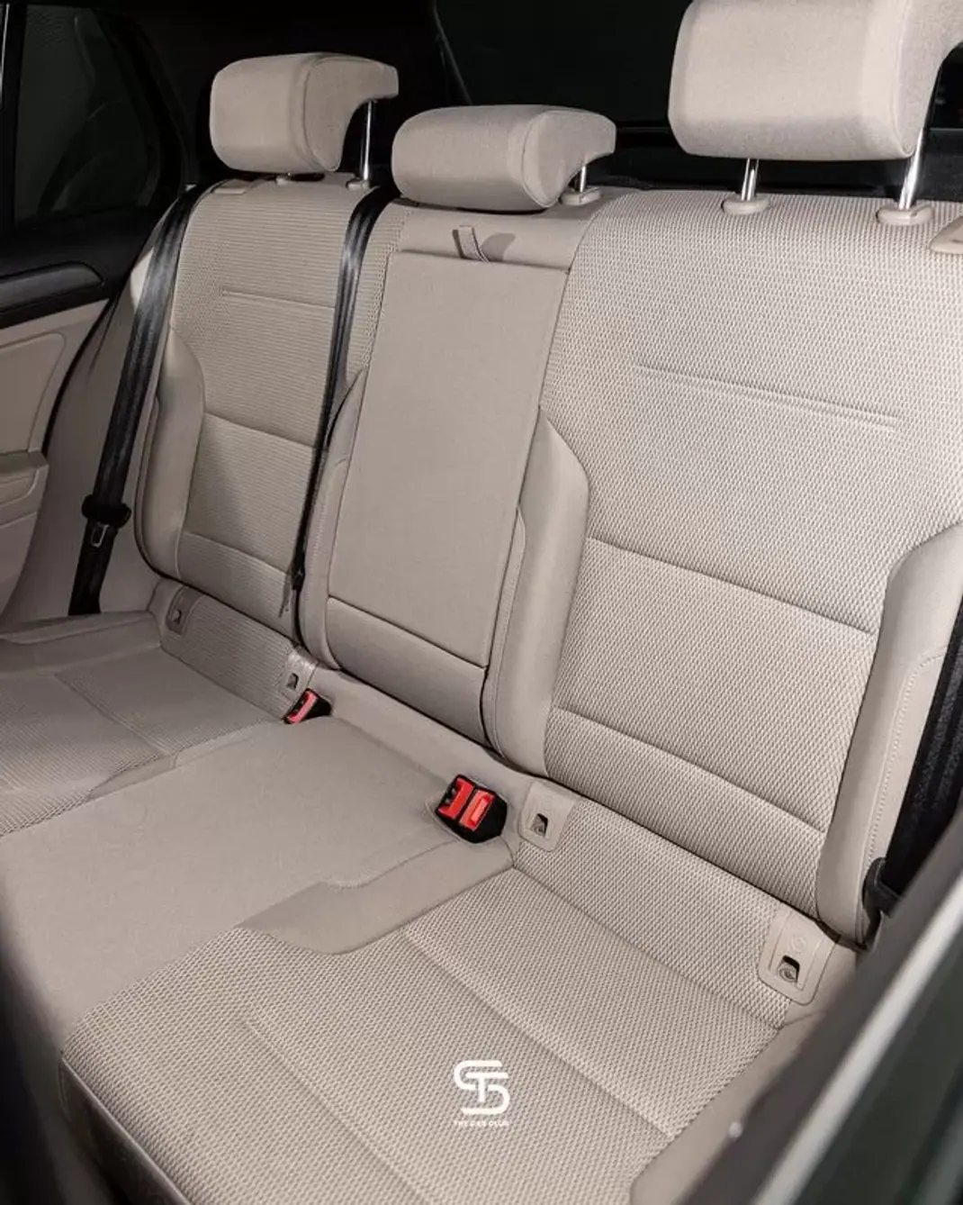Volkswagen Golf 2018 - 15950 EUR, 151000 km - AUTO.MOTO.pt - 151000km - foto 17 de 23