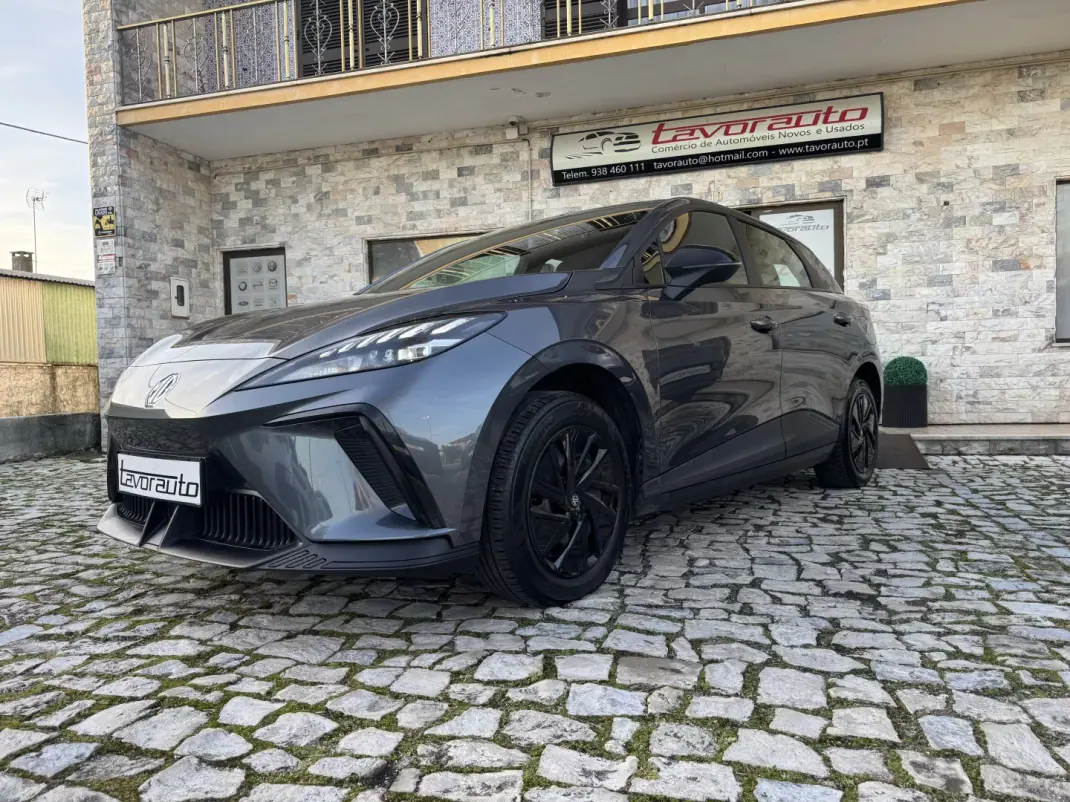 MG MG4 2022 - 18990 EUR, 77000 km - AUTO.MOTO.pt - 77000km - foto 21 de 36