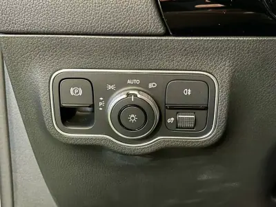 Mercedes-Benz GLA 250 2024 - 46850 EUR, 19000 km - AUTO.MOTO.pt - 19000km - foto 45 de 48