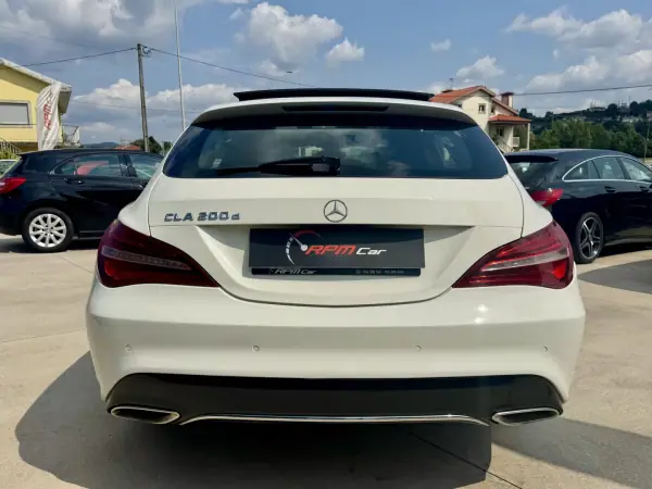 Mercedes-Benz CLA 200 2016 - 17999 EUR, 170000 km - AUTO.MOTO.pt - 170000km - foto 8 de 19