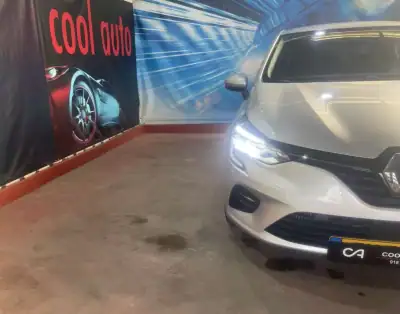 Renault Clio 2019 - 14480 EUR, 30000 km - AUTO.MOTO.pt - 30000km - foto 11 de 50