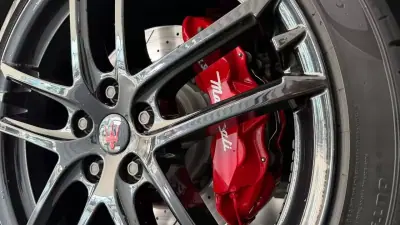 Maserati Granturismo 2019 - 109990 EUR, 22984 km - 22984km - foto 12 de 39