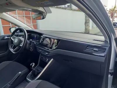 Volkswagen Polo 2022 - 14490 EUR, 114100 km - AUTO.MOTO.pt - 114100km - foto 13 de 19