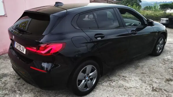 BMW 116 2022 - 18950 EUR, 127000 km - AUTO.MOTO.pt - 127000km - foto 4 de 45
