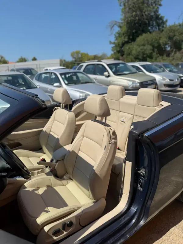 Volkswagen EOS 2007 - 9990 EUR, 148700 km - AUTO.MOTO.pt - 148700km - foto 12 de 14
