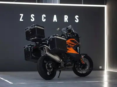 KTM 1190 RC8 R Race Spec 2022 - 16490 EUR, 19000 km - AUTO.MOTO.pt - 19000km - foto 3 de 12