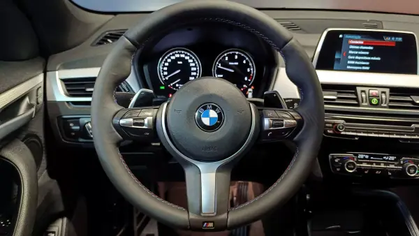 BMW X1 2018 - 21900 EUR, 195250 km - AUTO.MOTO.pt - 195250km - foto 8 de 45