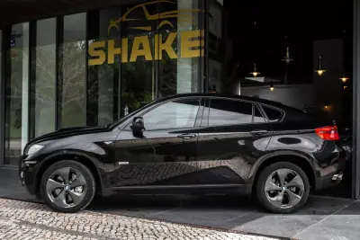 BMW X6 ActiveHybrid 2010 - 23990 EUR, 173745 km - AUTO.MOTO.pt - 173745km - foto 2 de 40