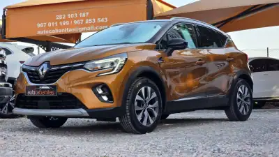 Renault Captur 2021 - 18500 EUR, 53600 km - AUTO.MOTO.pt - 53600km - foto 6 de 22