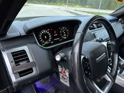 Land Rover Range Rover Sport 2019 - 59990 EUR, 129000 km - AUTO.MOTO.pt - 129000km - foto 8 de 13