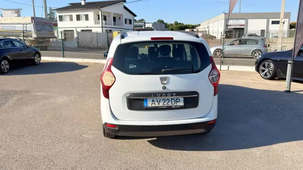 Dacia Lodgy TCe 115 Stepway 2018 Petrol