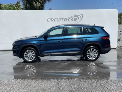 Skoda Kodiaq 2021 - 26500 EUR, 117793 km - AUTO.MOTO.pt - 117793km - foto 2 de 42