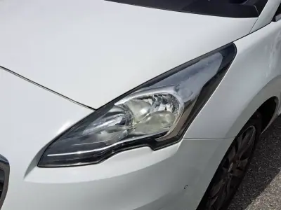 Peugeot 5008 2016 - 13450 EUR, 164950 km - AUTO.MOTO.pt - 164950km - foto 4 de 47