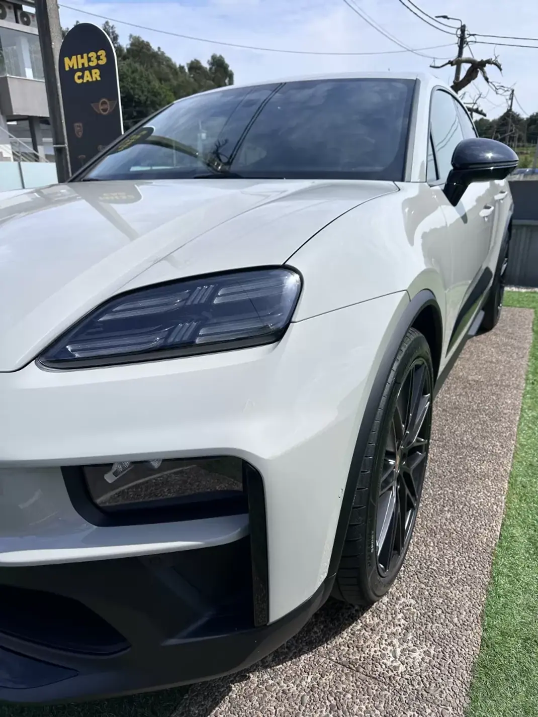 Porsche Macan 2026 - 129000 EUR, 2200 km - AUTO.MOTO.pt - 2200km - foto 7 de 85