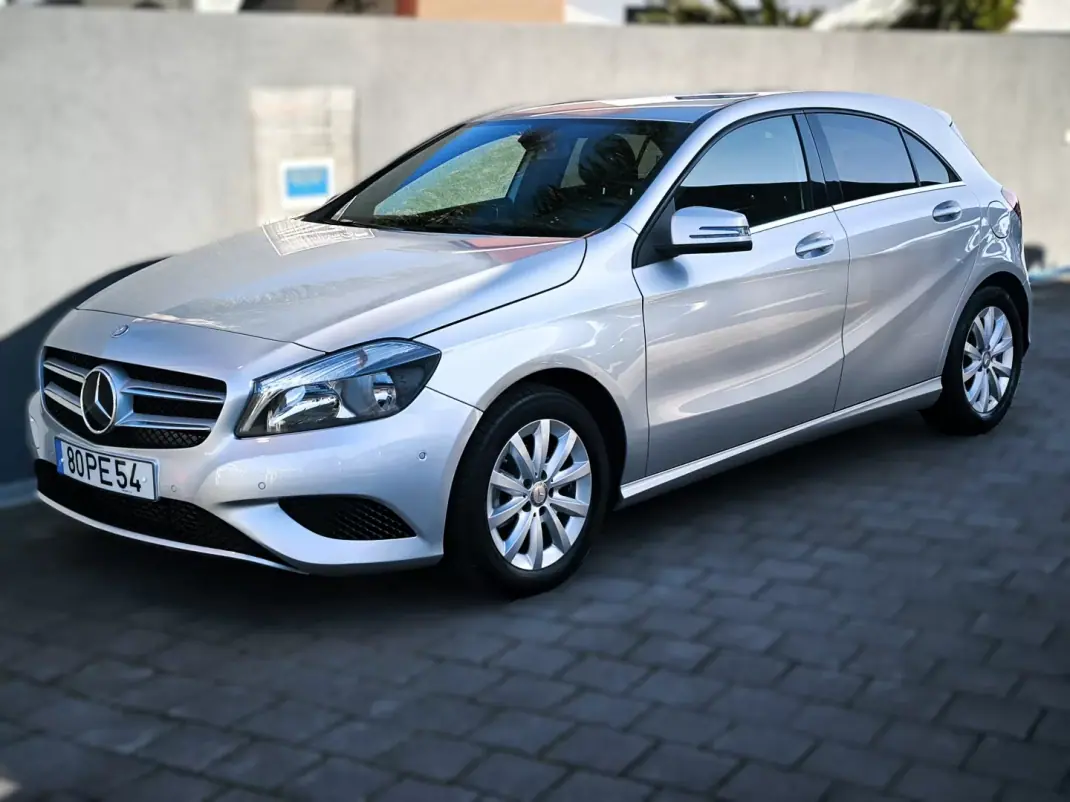 Mercedes-Benz A 160 2014 - 15950 EUR, 64000 km - AUTO.MOTO.pt - 64000km - foto 9 de 34