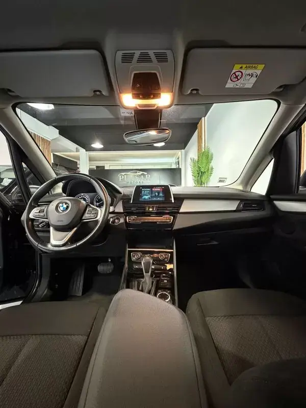 BMW 225xe Active Tourer 2020 - 19990 EUR, 72000 km - AUTO.MOTO.pt - 72000km - foto 7 de 10