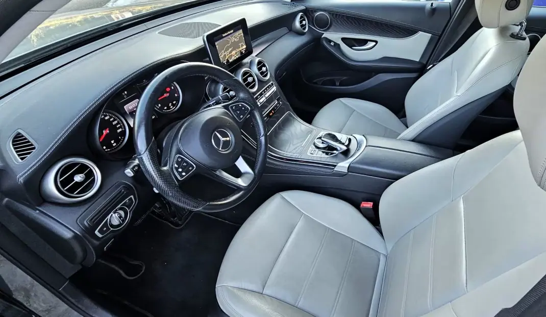 Mercedes-Benz GLC 220 2016 - 32500 EUR, 149000 km - 149000km - foto 33 de 35