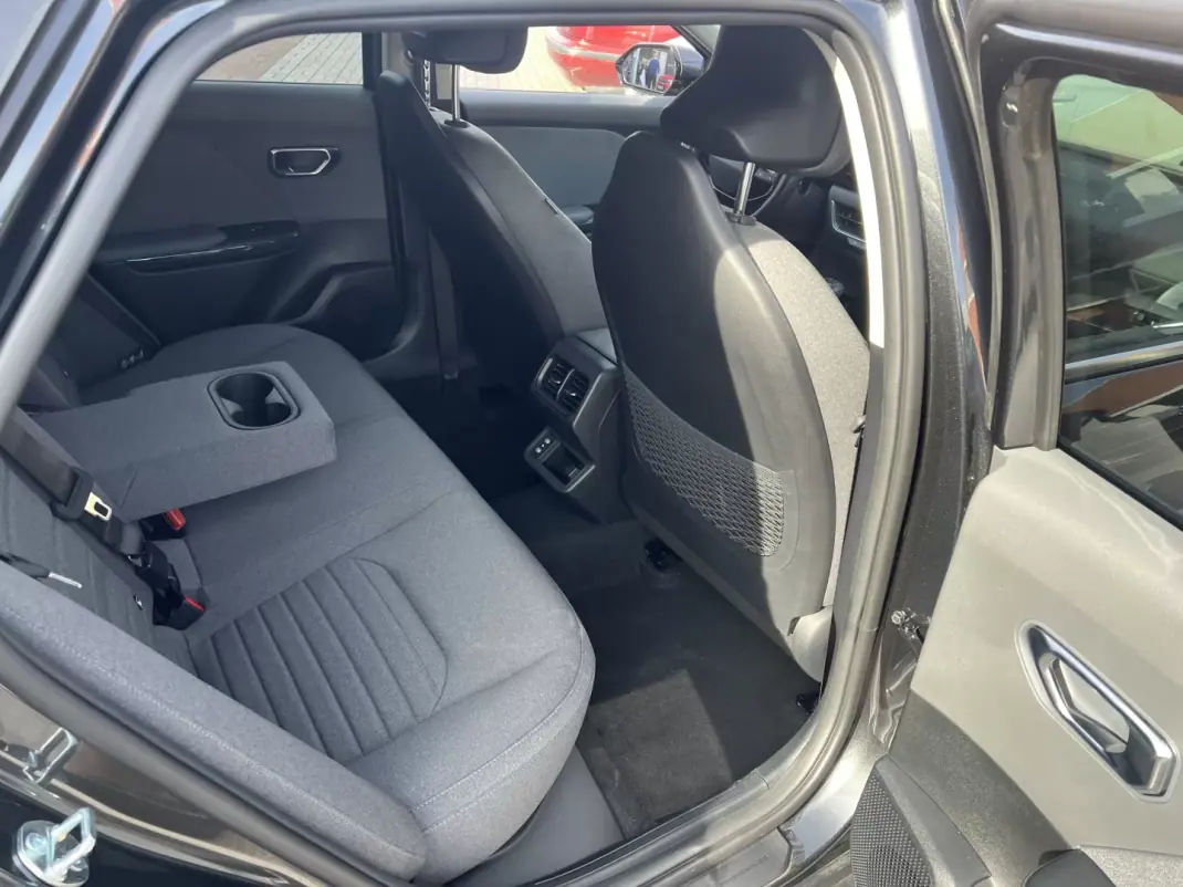 Kia Besta 2026 - 26990 EUR, 200 km - AUTO.MOTO.pt - 200km - foto 10 de 20