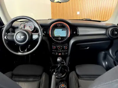 MINI One 2016 - 11900 EUR, 133000 km - AUTO.MOTO.pt - 133000km - foto 48 de 86