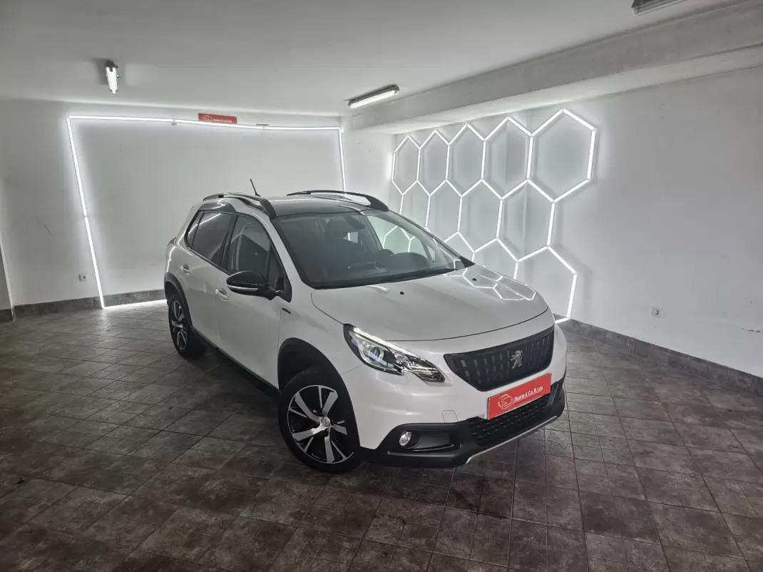 Peugeot 2008 2019 - 12850 EUR, 138694 km - AUTO.MOTO.pt - 138694km - foto 5 de 35