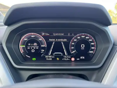 Audi Q4 e-tron 2022 - 36990 EUR, 56000 km - AUTO.MOTO.pt - 56000km - foto 38 de 63