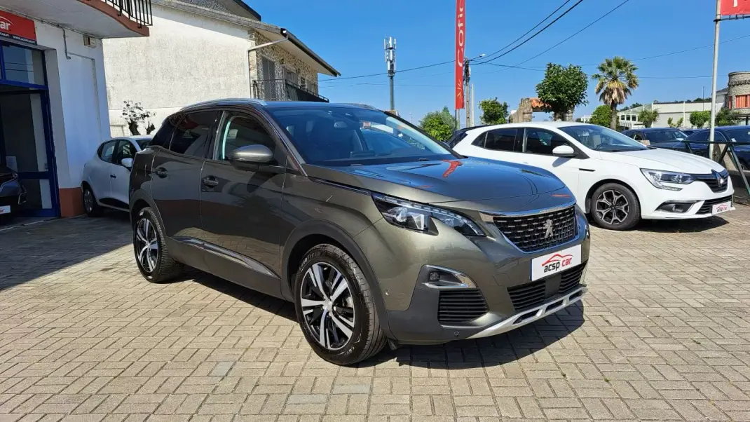 Peugeot 3008 2018 - 19900 EUR, 156128 km - 156128km - foto 6 de 49