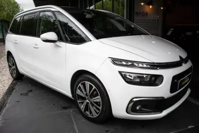 Citroën C4 Spacetourer 2019 - 10550 EUR, 304577 km - AUTO.MOTO.pt - 304577km - foto 6 de 45