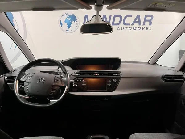 Citroën C4 Spacetourer 2020 - 24980 EUR, 65900 km - AUTO.MOTO.pt - 65900km - foto 22 de 27
