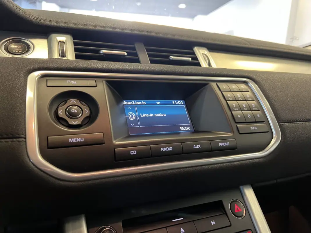 Land Rover Range Rover Evoque 2012 - 17990 EUR, 235000 km - 235000km - foto 37 de 51
