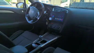 Citroën C4 2011 - 8900 EUR, 160000 km - AUTO.MOTO.pt - 160000km - foto 14 de 18