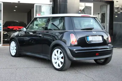MINI One 2006 - 6400 EUR, 252417 km - AUTO.MOTO.pt - 252417km - foto 4 de 18