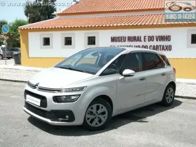 Citroën C4 Picasso 2017 - 14250 EUR, 154000 km - AUTO.MOTO.pt - 154000km - foto 19 de 21