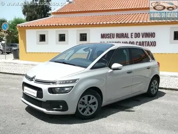 Citroën C4 Picasso 2017 - 14250 EUR, 154000 km - AUTO.MOTO.pt - 154000km - foto 19 de 21