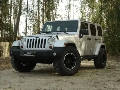 Jeep Wrangler Unlimited 2013 - 46500 EUR, 154453 km - AUTO.MOTO.pt - 154453km - foto 5 de 18