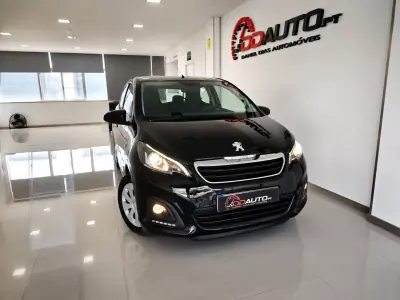 Peugeot 108 2020 - 8990 EUR, 86400 km - foto 1 de 8