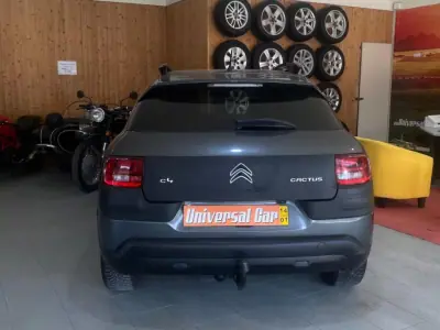 Citroën C4 Cactus 2014 - 11900 EUR, 169000 km - AUTO.MOTO.pt - 169000km - foto 4 de 16