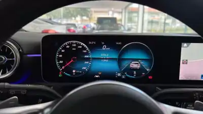 Mercedes-Benz A 35 AMG 2019 - 38990 EUR, 113962 km - AUTO.MOTO.pt - 113962km - foto 24 de 35