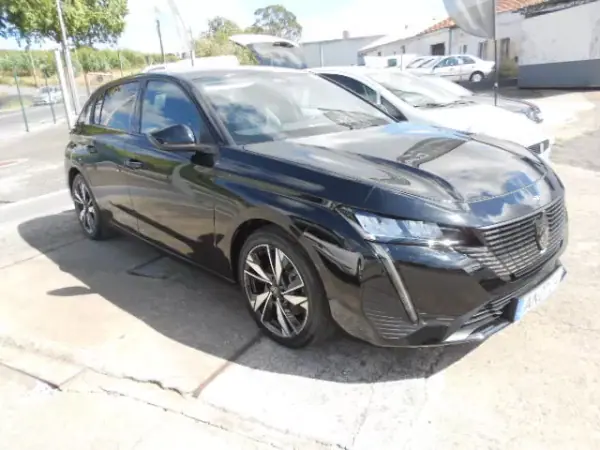 Peugeot 308 2021 - 19750 EUR, 69268 km - AUTO.MOTO.pt - 69268km - foto 3 de 13