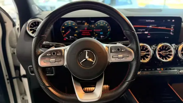 Mercedes-Benz GLA 250 2021 - 34990 EUR, 48067 km - 48067km - foto 20 de 31